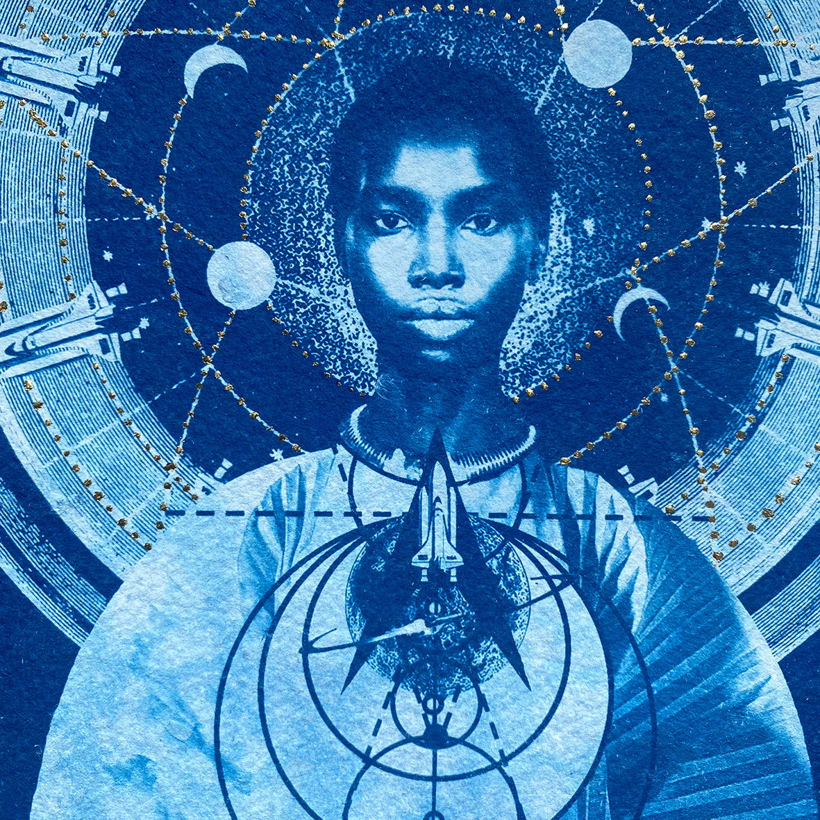 Echoes in the Stratosphere